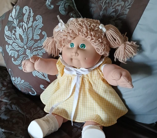 Vtg Cabbage Patch Doll Girl Green Eyes Wheat Loop Hair/2 ponies #2 HM OK Clothes