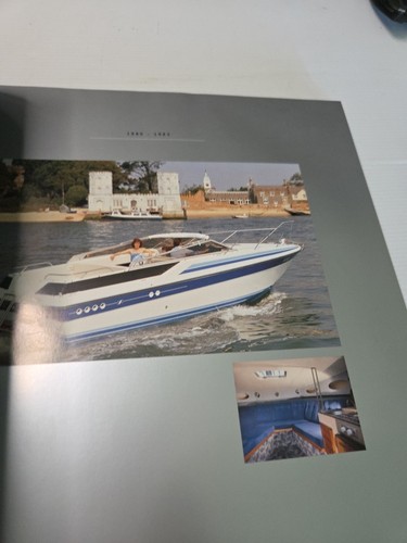 Success By Design Pictorial History of Sunseeker Yachts Through Design 2002 HB - Picture 11 of 13