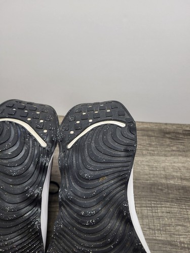 Nike Motiva Black Anthracite White Running Shoes DV1238-001 Women's Size 8 - Picture 9 of 10