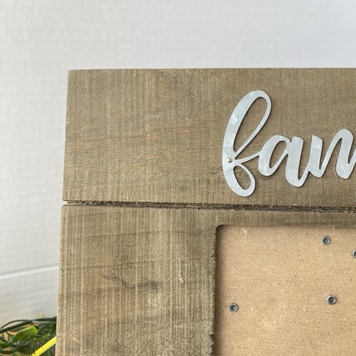 Rustic Wood And Tin Family Photo Frame Chunky Farmhouse Boho Takes 6x4” Photo - Bild 6 von 15