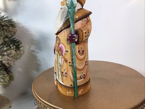 Vintage Russian Santa Hand Carved/ Painted ~Artist Signed~ 7.5”~Angel w/ Violin - Picture 14 of 19