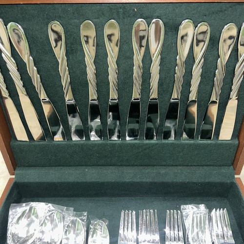 Cambridge FRENCH BRAID Besteck Edelstahl KOMPLETTSET in HOLZKISTE TRUHE - Bild 3 von 8