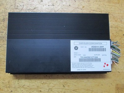 2012 DODGE RAM 1500 RADIO AUIDO 10 SPEAKER SYSTEM AMPLIFIER 05064418AM