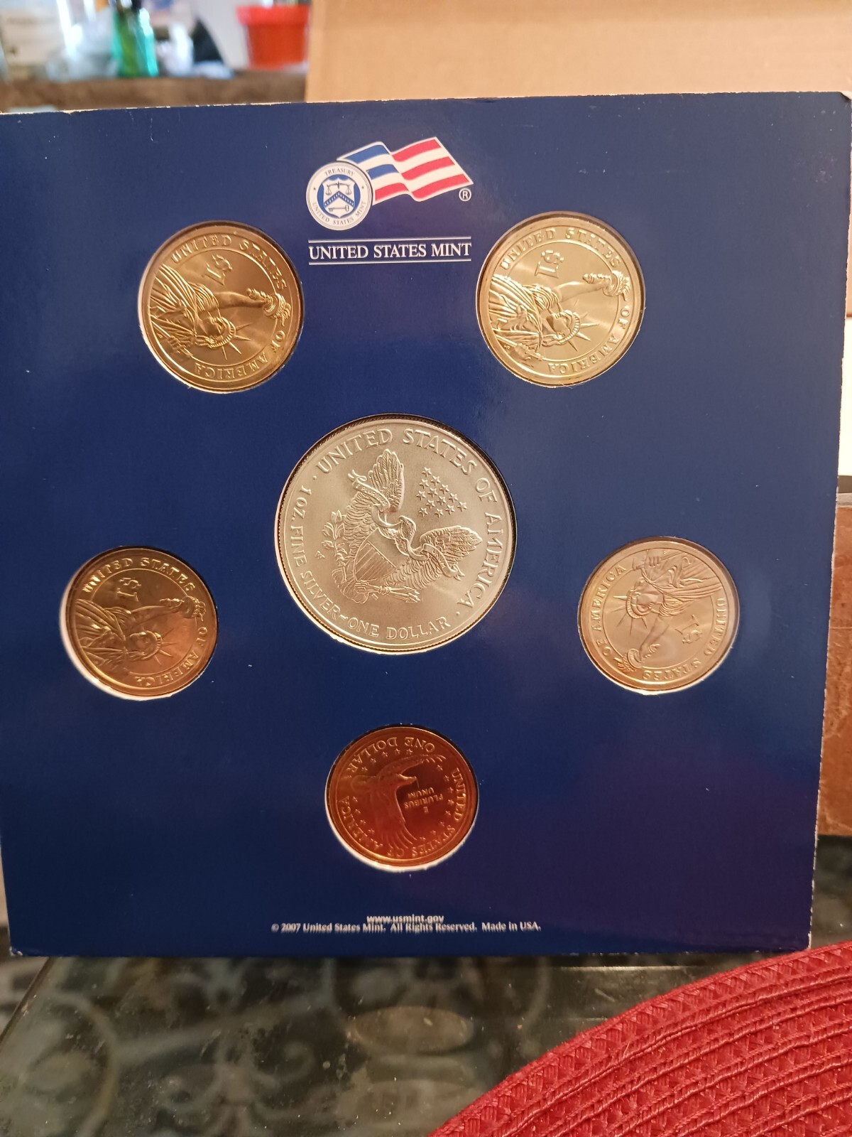 Picture 2 of 4