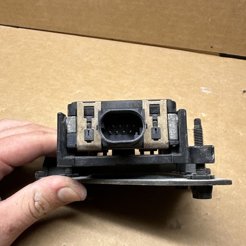 2018 KIA KONA DISTANCE RADAR SENSOR CRUISE CONTROL OEM 2019 2020 2021 J995655111 - Picture 5 of 5
