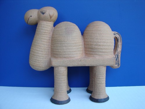 LISA LARSON Sweet Charismatic Camel Jura Series, 1970's Sweden Artist Pottery - Picture 3 of 20
