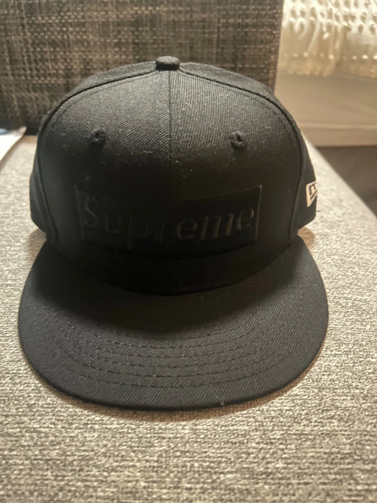 chapeau ajusté suprême 7 1/8