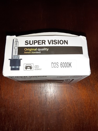 Super Vision Automotive Lighting Direct Upgrade D2S Xenon Bulb 6000K 35W 2 pack - Picture 2 of 2