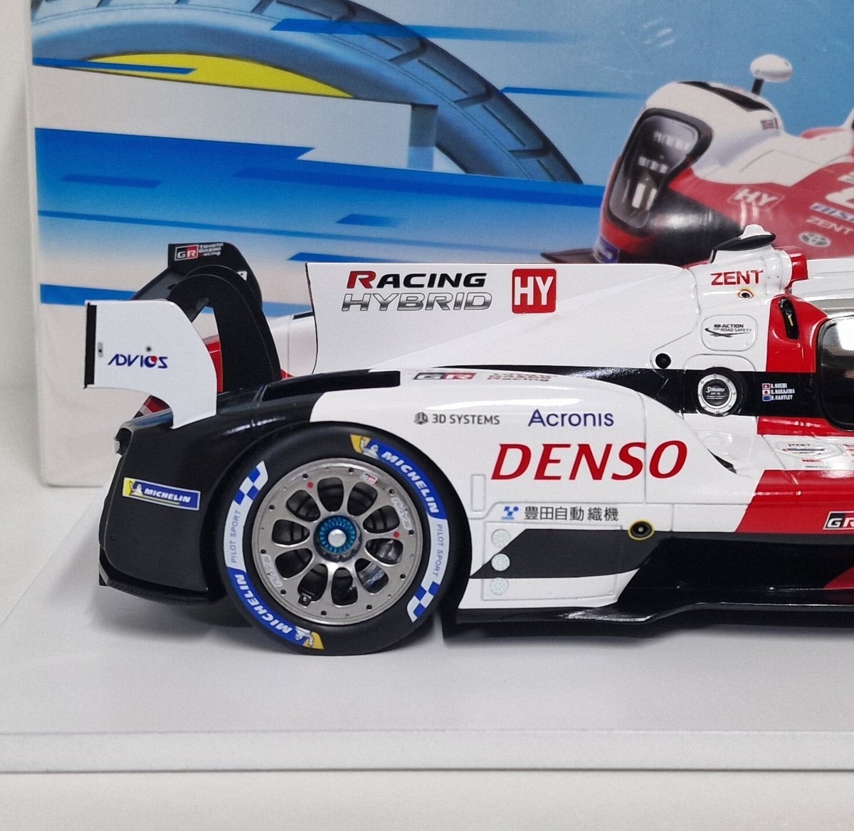 Spark 1:18 Die Cast Model Toyota Gr010 Hybrid Le Mans 2021