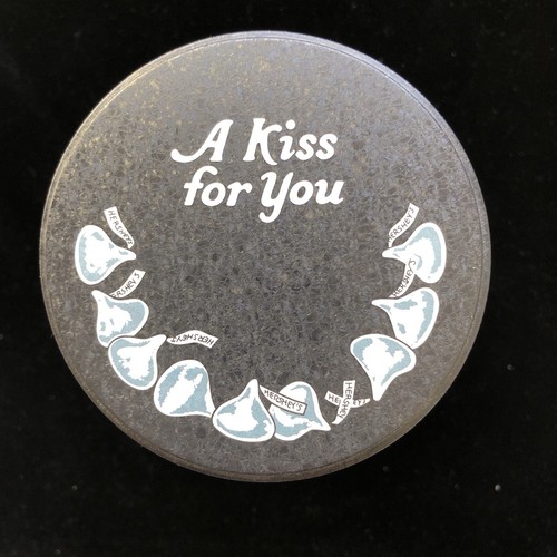 Hershey's Metal Tin Canister A Kiss For You 14oz Blue Girl Boy - Picture 4 of 5