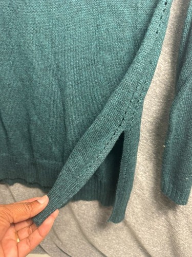Old Navy Womens Maternity Sweater Size Medium Green Stretchy Knit - Picture 5 of 12