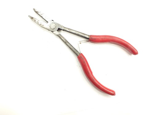 MAC TOOLS 6" LONG EXTENDED REACH FLAT NOSE DUCK BILL PLIERS - P301712 - Picture 3 of 9