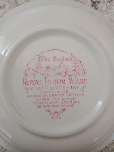 Royal Tudor Ware. Olde England. Red. Cereal Bowl. (16.5cm). Made In England. - Picture 6 of 6