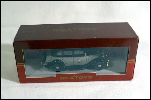 REXTOYS 1935 Ford Sedan Police Car Les Royales Minitures Display Case 1:43 #Z720 - Picture 2 of 8