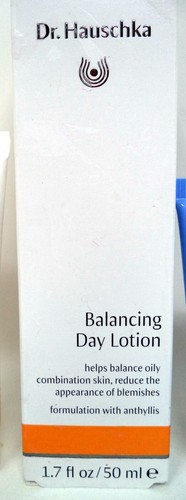 LOT: Variety of Beauty Products for the Face 12 oz. Set (NEW) - Picture 4 of 14