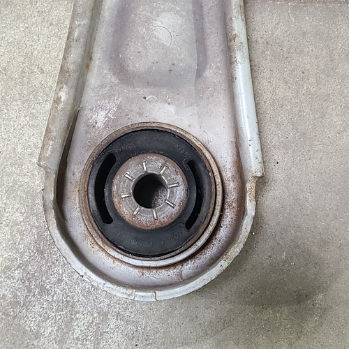 11-14 Mustang GT Coupe Rear Lower Control Arm Aa7328 - Picture 7 of 9