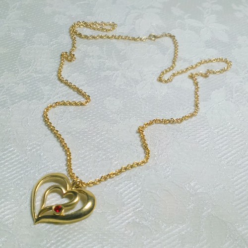 Vintage Avon Goldtone Double Open Necklace with Floating July Birthstone Ruby - Picture 3 of 5