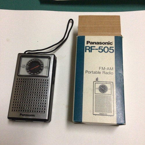 Vintage Panasonic RF-505 FM/AM Pocket Portable Radio Working!!! - Picture 1 of 23