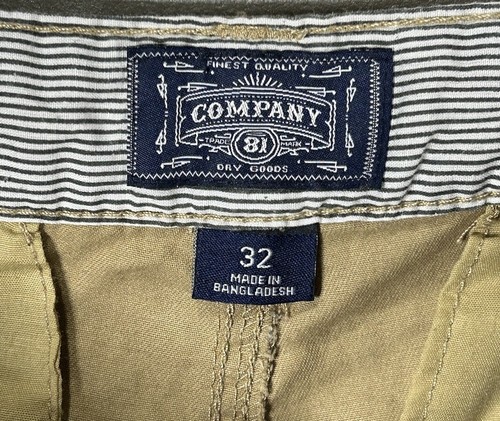 Company 81 Shorts Mens 32 Tan Khaki Chino Regular Cactus Pattern Navy Blue - Picture 5 of 7