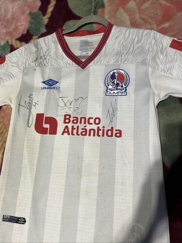 Umbro Honduras Olimpia Autograph Jersey 2021 Medium Collectible Jersey ๐ฅ๐ฅ - Picture 3 of 12
