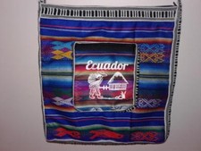 NEW ECUADOR HANDMADE MEDIUM PURSE ZIPPER  LINER WITH SMALL POCKET ON FRONT