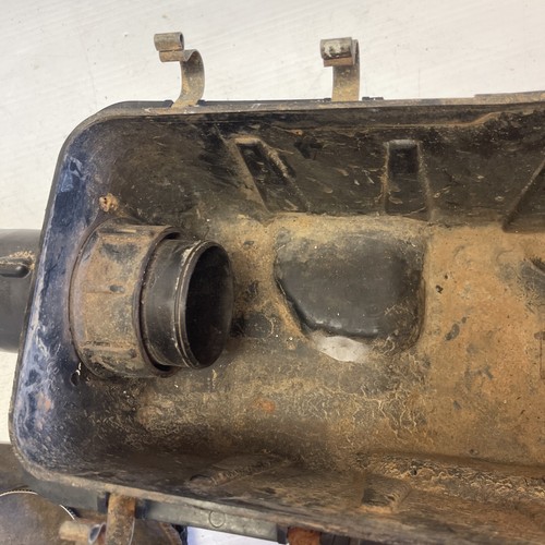 1999 Polaris 500 Sportsman Airbox Assy broken mount tab - Picture 7 of 21