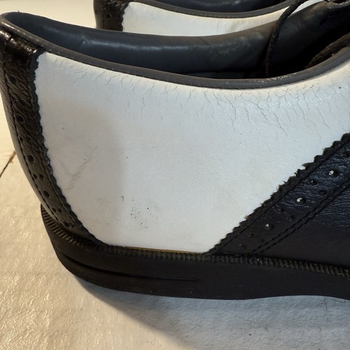 Foot-Joy  Golf Shoes Mens 8M Soft-Joys Style # 53892 White Black Spikeless EUC - Picture 11 of 12