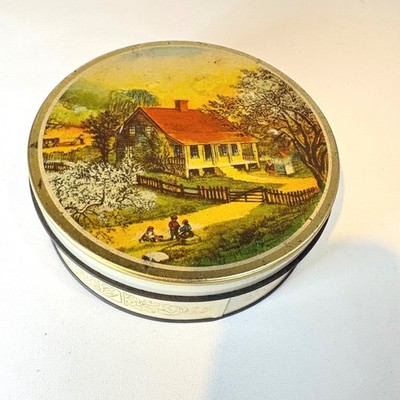 Vintage Round Metal Farmhouse Landscape Decorative Storage Tin Country Scene 6in