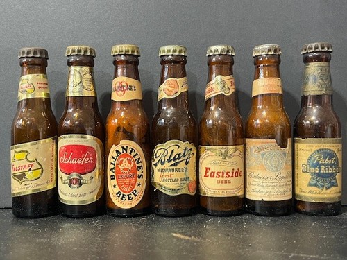 Vintage Set mit 7 Mini 4" Bierflaschen - diese sind keine Salz- und Pfefferstreuer #6 - Bild 1 von 4