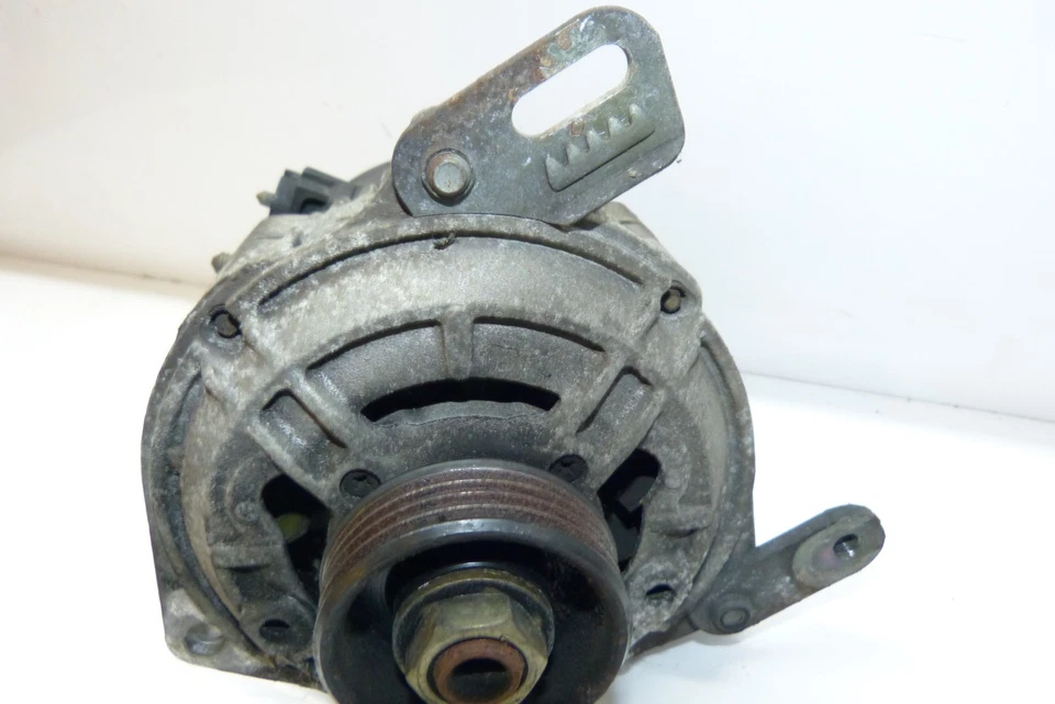 Generador alternador Bosch BMW R1100 RT 2003 Foto 2 de 4