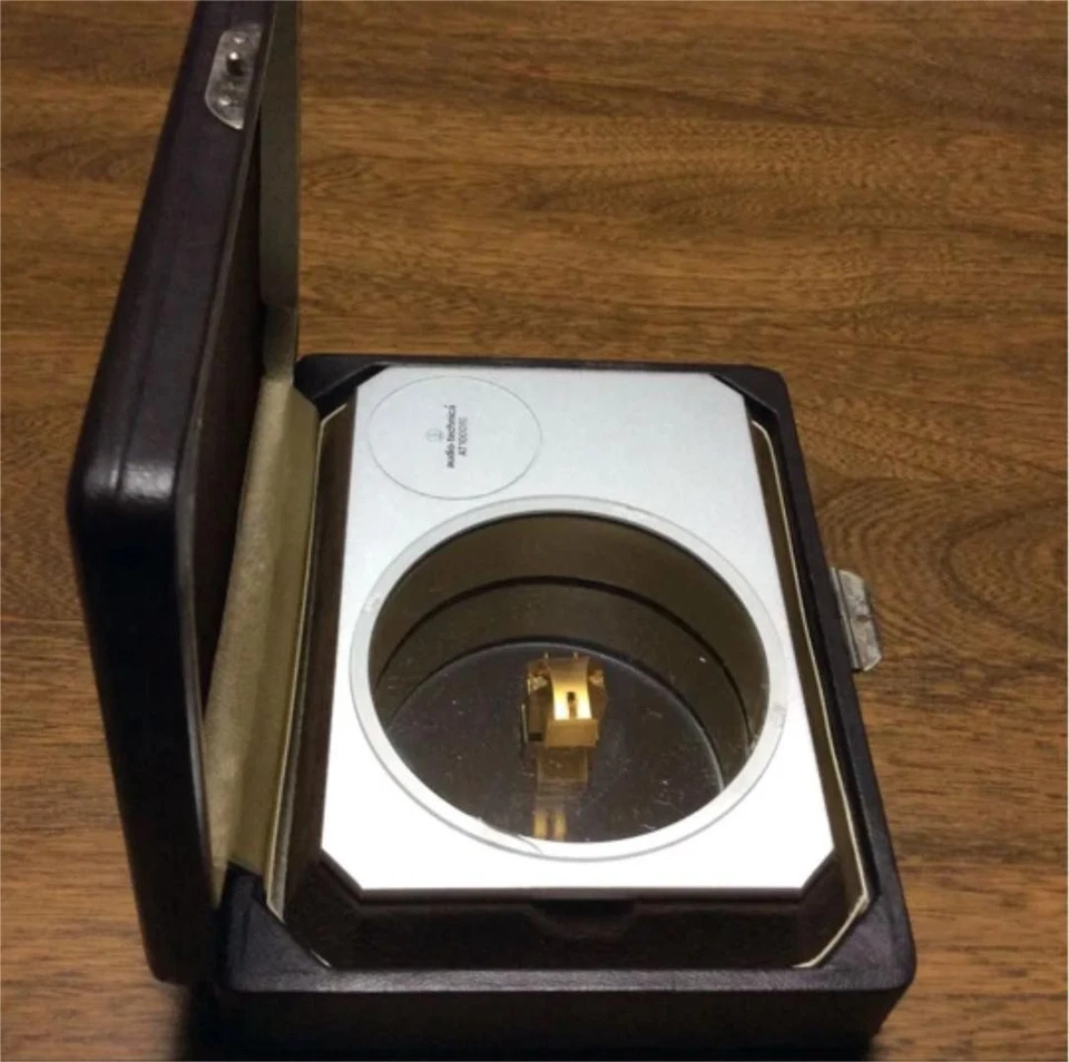 Cartucho audio-technica AT-1000MC Doble Bobina Móvil Diamante Natural Stylus Dorado Foto 2 de 4