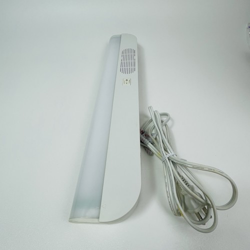 Portable Luminaire Under Cabinet Fixture 18” Model E 180723 Cold Light Tested - Picture 7 of 12