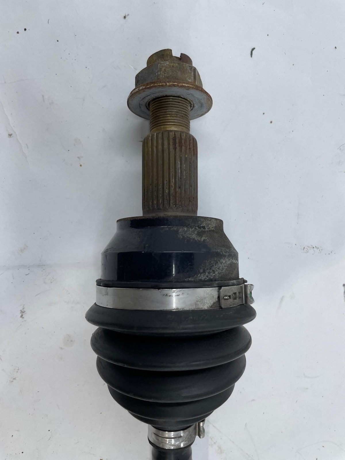 2014 Maserati Quattroporte S LH Driver Front CV Axle Shaft With Half Shaft & Nut
