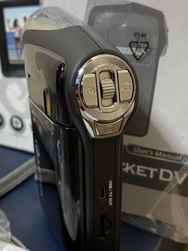 Aiptek Pocket DV T230 Digital Camcorder Video Camera Black/Silver 12MP 8x Zoom - Picture 4 of 13