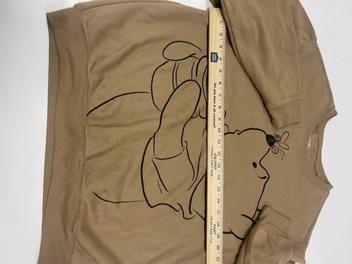 Disney Winnie The Pooh Black Brown Tan Honey Bee 2x Women Pullover Sweatshirt - Picture 3 of 5