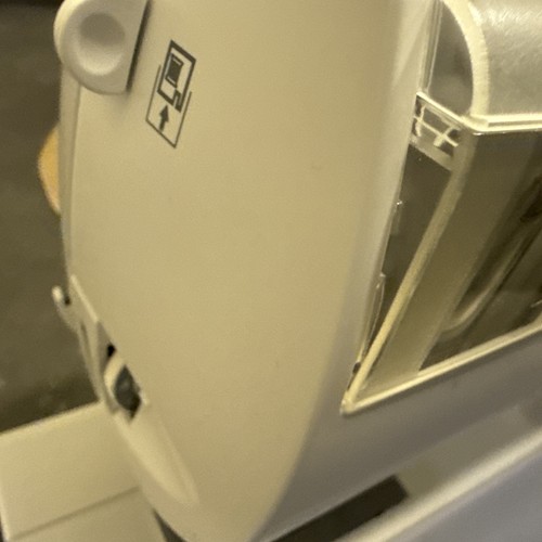 Brother Innovis CS8060 Computergesteuerte Nähmaschine - Bild 6 von 13
