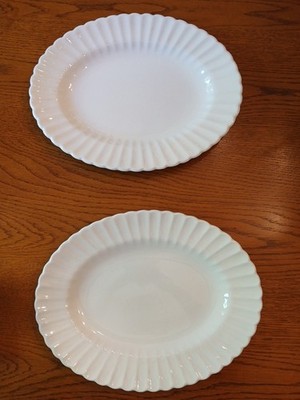 Vintage J & G Meakin Classic White Scalloped Oval Platter