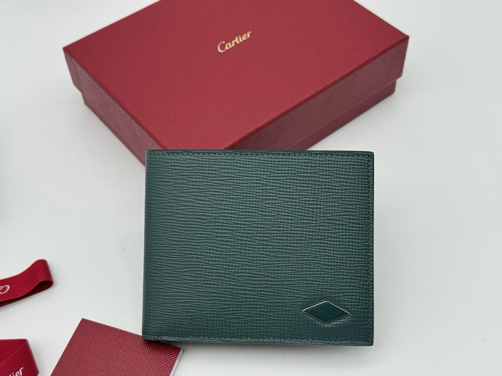 Cartier — CARTIER LOSANGE GREEN LEATHER WALLET 6CC CARD HOLDER BRAND NEW 100% GENUINE $775