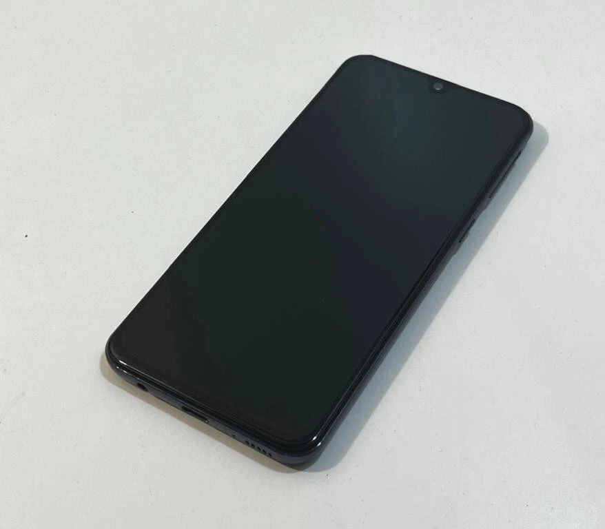 SMARTPHONE SAMSUNG GALAXY A40 SM-A405FN SUPER AMOLED 64GB 5.9" BLACK - Immagine 3 di 4