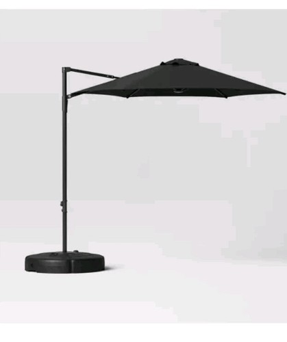 7.5' Round Offset Outdoor Patio Cantilever 360° Rotate Umbrella Black - Room