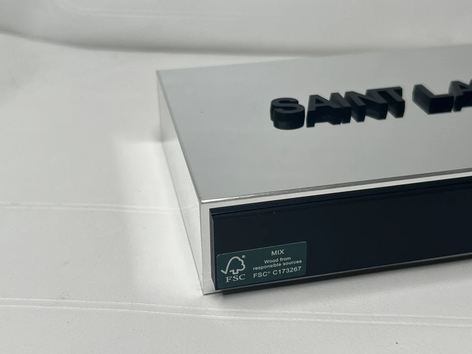 Nuevo Espejo de Exhibición SAINT LAURENT Soporte Institucional Micro Elementos Foto 4 de 4