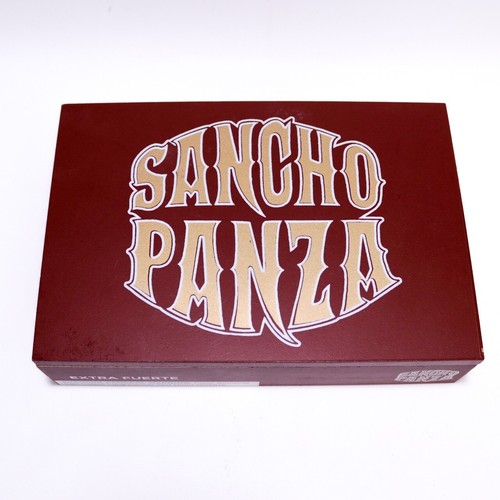 Caja de cigarros de madera vacía Sancho Panza Robusto Extra Fuerte 8,75" x 6" x 2" - Imagen 8 de 10