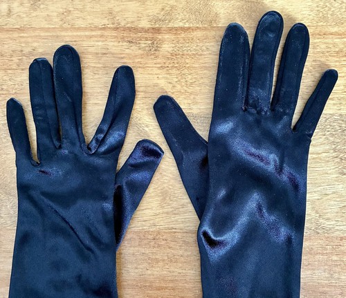 VTG Women’s Satin Black Opera Gloves, Nylon/Spandex, Medium-18”, Made in Taiwan - Picture 3 of 5