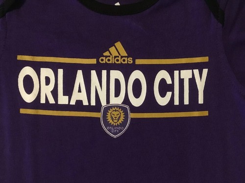 Traje de mono ""corto y camisa"" adidas MLS Orlando City SC 12 meses - Imagen 2 de 4