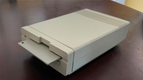 Commodore 1581 Drive Replica 3.5” for Commodore c64 c128 with JiffyDos - Picture 10 of 14
