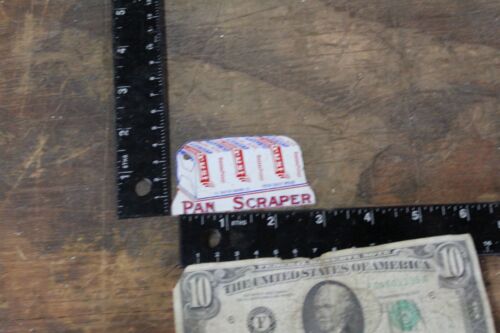 RARE 1930s BUTTER KRUST TIN LITHO METAL POT SCRAPER DEALER PROMO SIGN BAKED LOAF - Picture 3 of 14