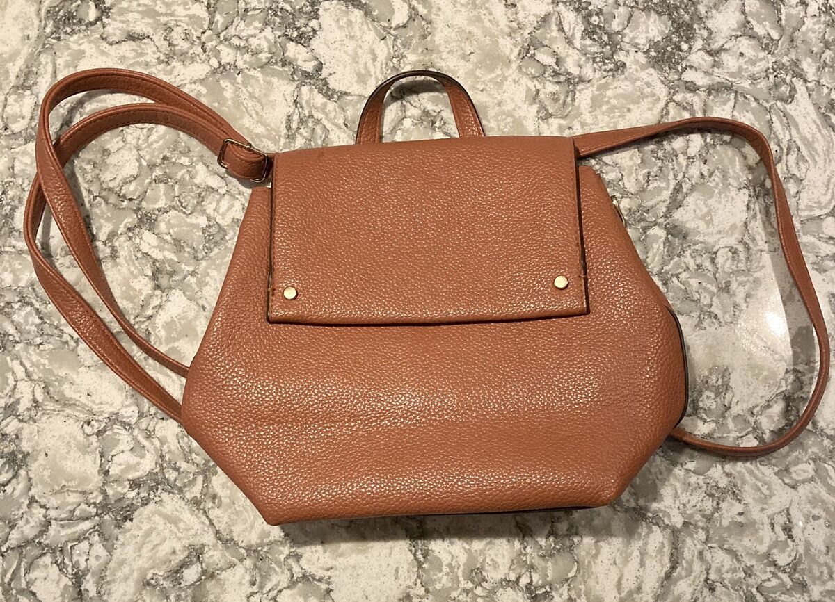 A New Day Purse - Backpack Crossbody Bag - Brown - F322062 A New Day Purse - Backpack Crossbody Bag - Brown - F322062
