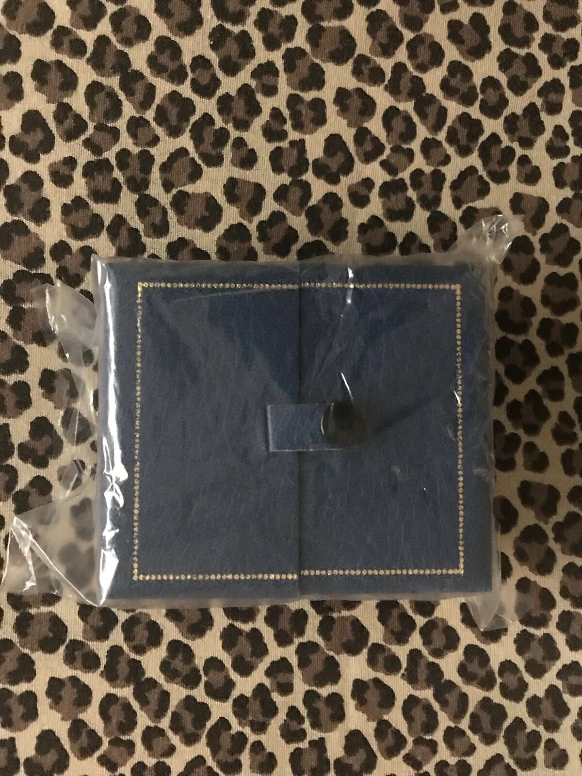 Picture 5 of 6
