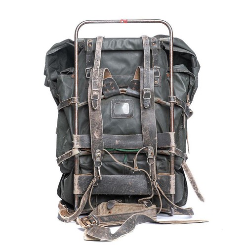 Original Finnish military backpack framed waterproof large rucksack 100L vintage - Picture 2 of 4