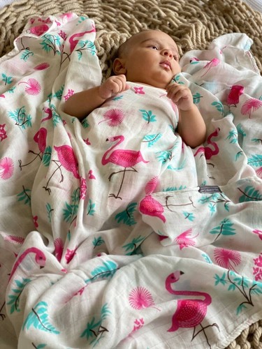 Muslin Swaddle Blankets- Soft Bamboo Cotton Baby Swaddle Blanket( 2 packs) - Picture 2 of 7